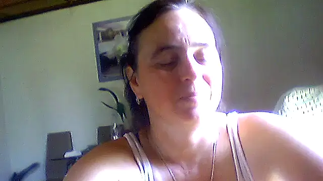 Snapshot of AniaCool77 chatting on 10, 6, 2026 AniaCool77 online show from 10, 6, 2026