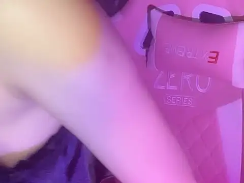 Uri sexy online show from 17, 6, 2026