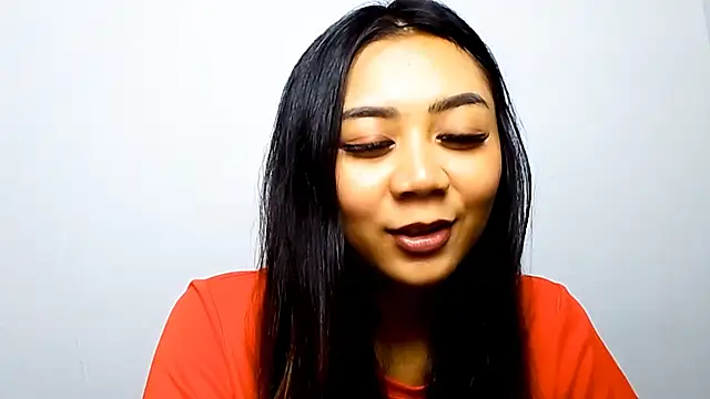 KristieOrtmann online show from 26, 6, 2026