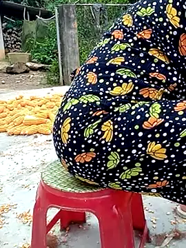 Snapshot of Bong_sexy chatting on 7, 7, 2026 Bong sexy online show from 7, 7, 2026