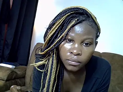Snapshot of sweet_pie01 chatting on 12, 6, 2026 sweet pie01 online show from 12, 6, 2026