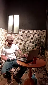 Snapshot of Clevername90 chatting on 24, 2, 2026 Clevername90 online show from 24, 2, 2026