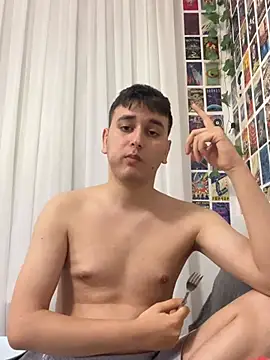 imjustaboyy1 online show from 29, 5, 2026