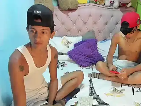 sexy guys23 online show from 16, 6, 2026