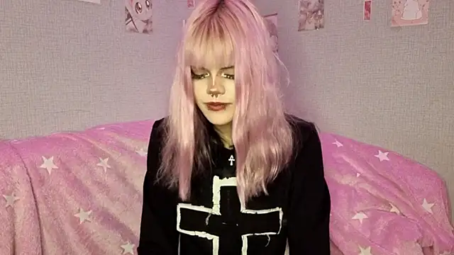 VelvetAlice online show from 7, 6, 2026