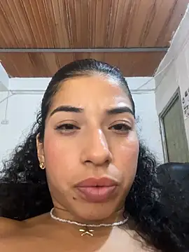 Snapshot of Miily_0 chatting on 25, 6, 2026 Miily 0 online show from 25, 6, 2026
