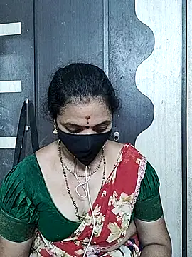 Snapshot of Leela_555 chatting on 30, 5, 2026 Leela 555 online show from 30, 5, 2026