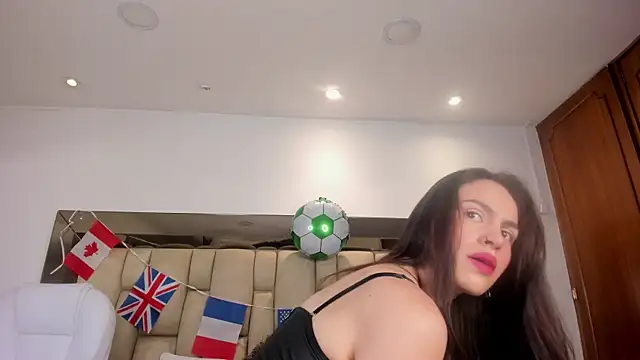 Snapshot of ValeryMontenegro chatting on 7, 7, 2026 ValeryMontenegro online show from 7, 7, 2026