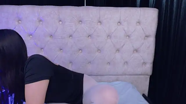 Snapshot of AbbyCollins__ chatting on 12, 6, 2026 AbbyCollins online show from 12, 6, 2026