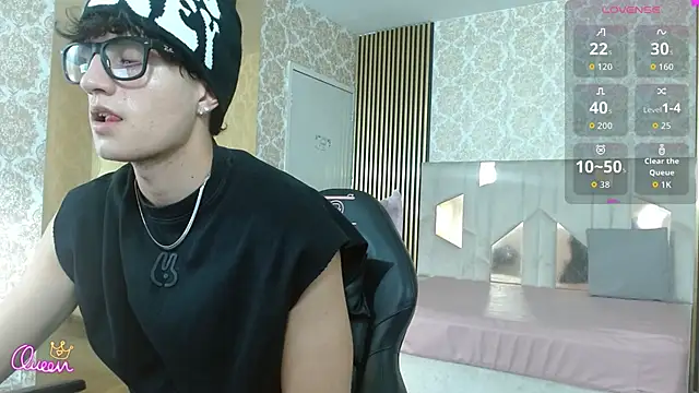 Snapshot of Kyler_tay chatting on 9, 6, 2026 Kyler tay online show from 9, 6, 2026
