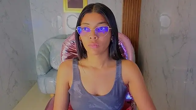 Snapshot of valentina_gomez_s chatting on 13, 6, 2026 valentina gomez s online show from 13, 6, 2026