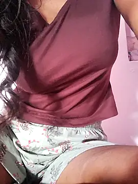 Snapshot of Miss_Inayat chatting on 28, 5, 2026 Miss Inayat online show from 28, 5, 2026