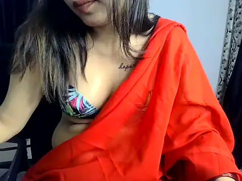 SatinKitty 1 online show from 13, 6, 2026
