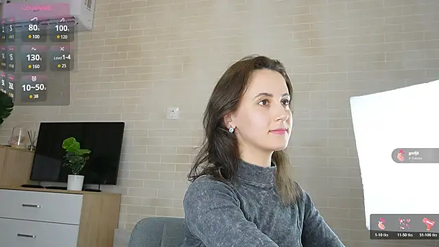 Snapshot of SoLovelyAnna chatting on 6, 4, 2026 SoLovelyAnna online show from 6, 4, 2026