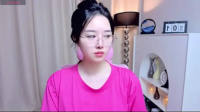 Snapshot of miuu6868 chatting on 1, 7, 2026 miuu6868 online show from 1, 7, 2026