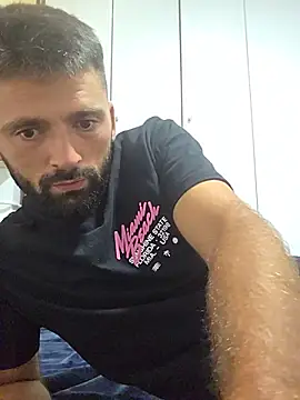 Snapshot of StraightSerb chatting on 26, 7, 2026 StraightSerb online show from 26, 7, 2026