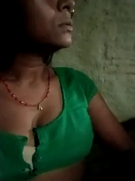 Snapshot of maliska-rani chatting on 6, 7, 2026 maliska-rani online show from 6, 7, 2026