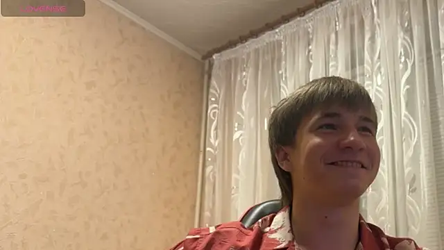 Snapshot of Goolden_Flaash chatting on 25, 5, 2026 Goolden Flaash online show from 25, 5, 2026