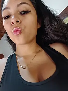Snapshot of LuciiferBlack chatting on 7, 7, 2026 LuciiferBlack online show from 7, 7, 2026