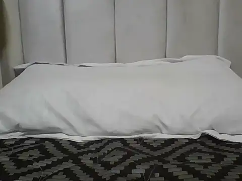 Snapshot of Hotbaddie1 chatting on 2, 6, 2026 Hotbaddie1 online show from 2, 6, 2026
