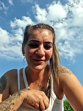 Snapshot of ibolya86 chatting on 26, 6, 2026 ibolya86 online show from 26, 6, 2026