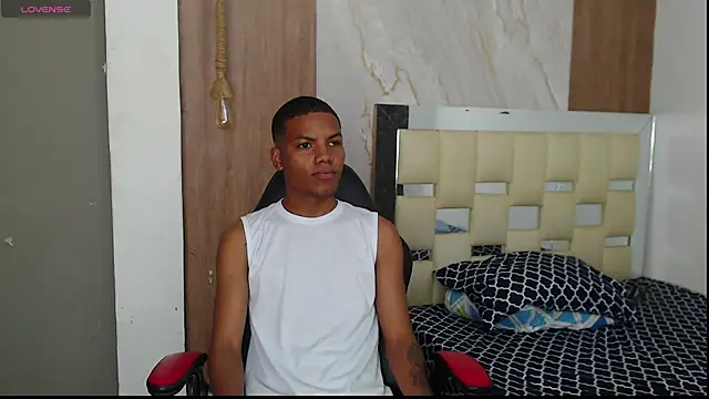 Snapshot of artur_collins_ chatting on 1, 7, 2026 artur collins online show from 1, 7, 2026