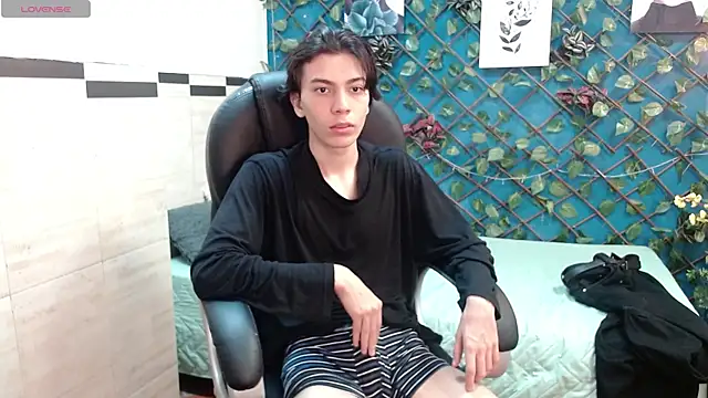 Julesx15 online show from 30, 5, 2026