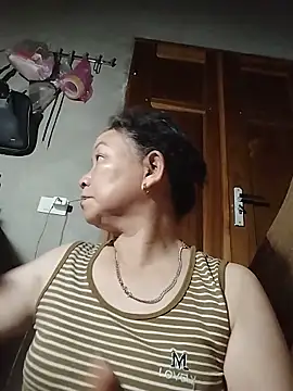 Snapshot of Orio-baby chatting on 15, 6, 2026 Orio-baby online show from 15, 6, 2026