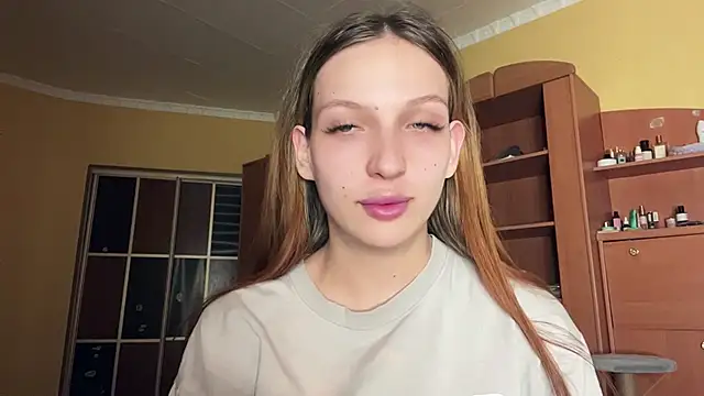 xXMelanieseXx online show from 15, 6, 2026