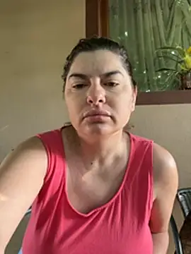 Snapshot of evaxxxcurvyxxx chatting on 11, 7, 2026 evaxxxcurvyxxx online show from 11, 7, 2026
