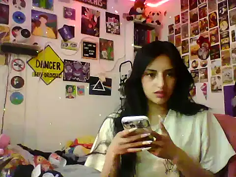 angelgirl2006 online show from 26, 5, 2026