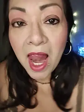 Snapshot of Khatty_Sex chatting on 14, 6, 2026 Khatty Sex online show from 14, 6, 2026