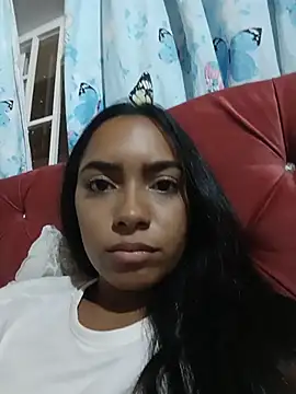 xcleila online show from 30, 5, 2026