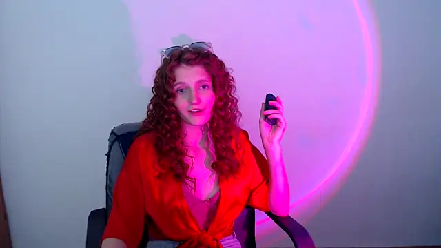 ViolaHot  online show from 14, 6, 2026