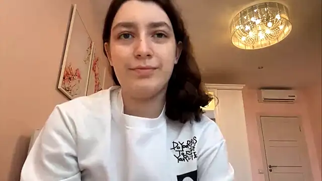 MilkySerenya online show from 28, 5, 2026