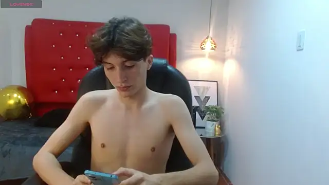 Snapshot of Marcoviolet chatting on 30, 5, 2026 Marcoviolet online show from 30, 5, 2026