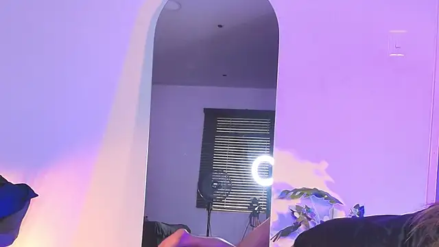 Snapshot of AshleyMonroee__ chatting on 24, 6, 2026 AshleyMonroee online show from 24, 6, 2026