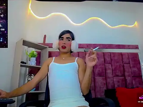 Snapshot of MaiteCandyxx chatting on 8, 7, 2026 MaiteCandyxx online show from 8, 7, 2026