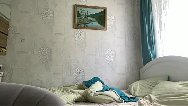 Snapshot of HeIen_cute chatting on 18, 7, 2026 HeIen cute online show from 18, 7, 2026