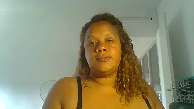 Snapshot of DOMINATRICESANDRA chatting on 2, 6, 2026 DOMINATRICESANDRA online show from 2, 6, 2026