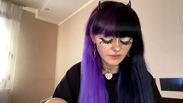 Snapshot of HolyCute chatting on 15, 6, 2026 HolyCute online show from 15, 6, 2026