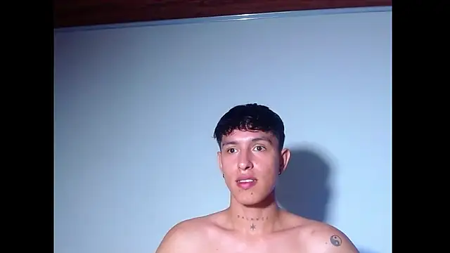 Snapshot of rowanbig chatting on 17, 6, 2026 rowanbig online show from 17, 6, 2026