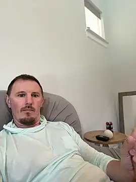 Hardpaul85 online show from 1, 6, 2026