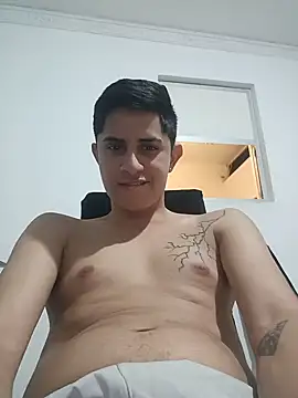 Snapshot of wickedboy_twin1 chatting on 30, 6, 2026 wickedboy twin1 online show from 30, 6, 2026