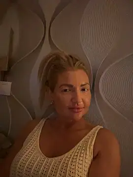 Snapshot of szexicicamica chatting on 31, 5, 2026 szexicicamica online show from 31, 5, 2026