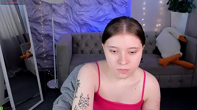Kylie-Voss online show from 8, 6, 2026