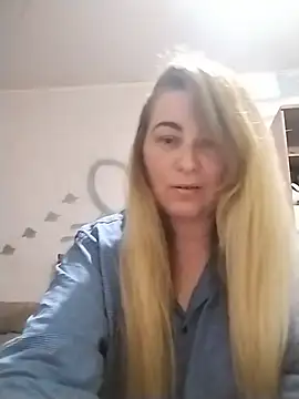AngelWhite008 online show from 10, 6, 2026