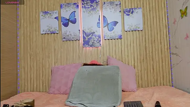 Moonceleste online show from 22, 6, 2026