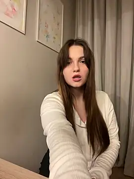 Reilbellll online show from 7, 7, 2026