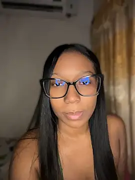 Snapshot of chell_iivy chatting on 31, 7, 2026 chell iivy online show from 31, 7, 2026